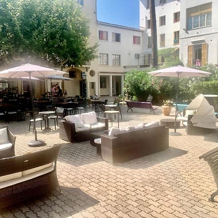 Hostel Santa Maria Cannes Exterior photo